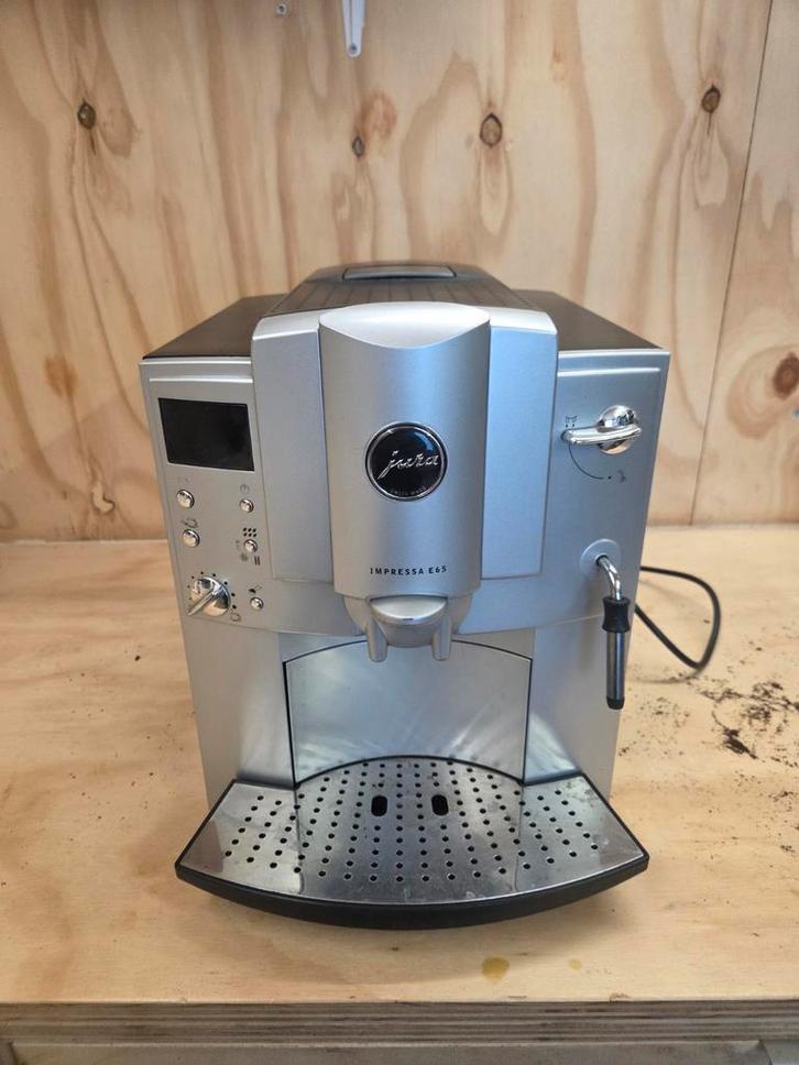 Jura Impressa E65 Espresso Machine - Gebruikt, Witgoed en Apparatuur, Koffiezetapparaten, Gebruikt, Gemalen koffie, Koffiebonen