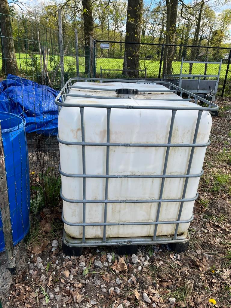 IBC vat (1000 liter) met kooi + kraan, hoes, filter, Ophalen, Kunststof, Gebruikt, Met kraantje