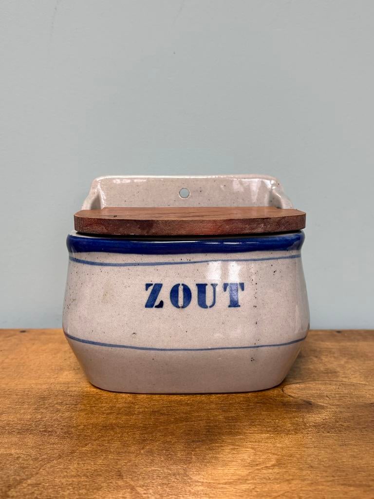 Vintage Zoutpot van Keramiek met Houten Deksel, Ophalen, Gebruikt