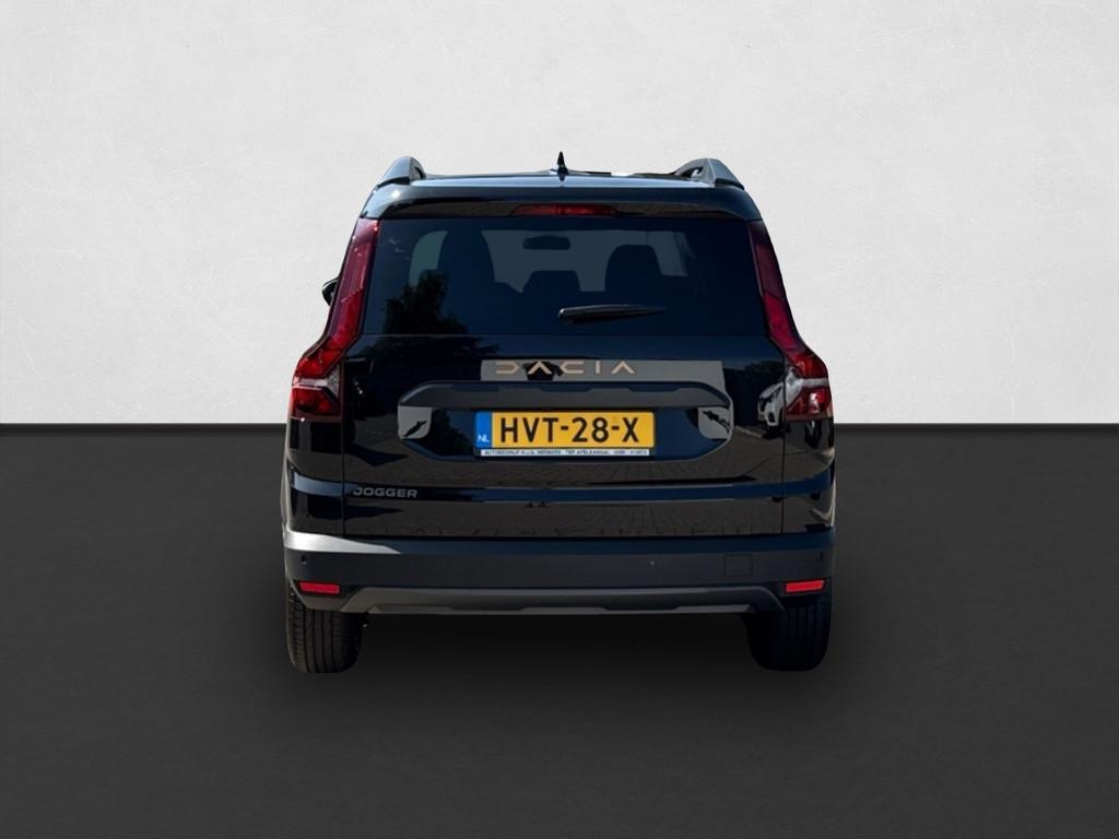 Dacia Jogger 1.0 TCe 110 Extreme 7p. STOELVERWARMING / ECC /, Auto's, Dacia, Voorwielaandrijving, Stof, Gebruikt, Zwart