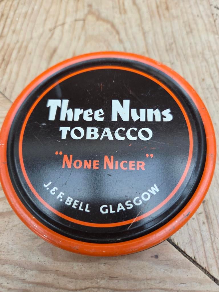 Three Nuns Tobacco blik van J & F. Bell - Glasgow, Verzamelen, Blikken, Verzenden, Gebruikt, Overige