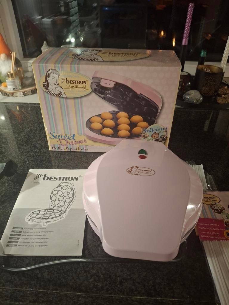 Bestron pop cake maker nog in hele goede staat. Ooit 1 keer, Ophalen of Verzenden, Zo goed als nieuw, Cupcakes, Bakvorm