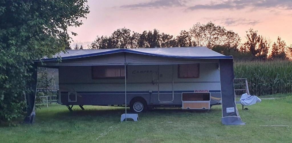 Dethleffs Caravan 520V, 1530kg, 4 bedden, Caravans en Kamperen, Caravans, 2 aparte bedden, Rondzit, 7 tot 8 meter, Particulier