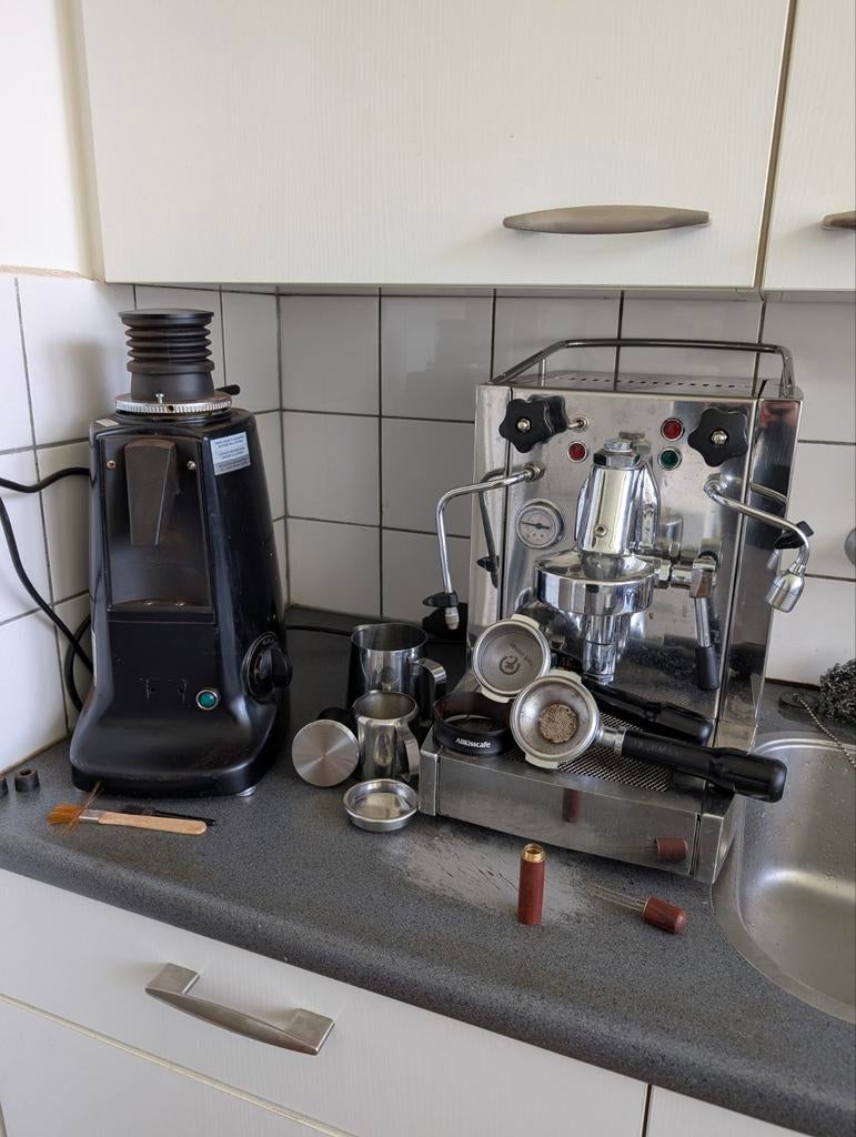 Isomac Millenium HX & Mazzer SJ single dose mod, Ophalen of Verzenden, Gebruikt, Espresso apparaat