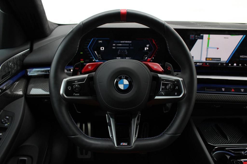 BMW M5 Touring M Carbon-keramische remmen / Individual Thund, Auto's, Automaat, Gebruikt, 4395 cc, Vierwielaandrijving
