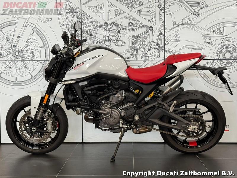 Ducati MONSTER (bj 2025), Bedrijf, Meer dan 35 kW, 937 cc, Naked bike