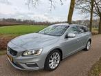 Volvo V60 D4 Geartronic R-design plus line, bi xenon, leder, Auto's, Volvo, 1502 kg, 1750 kg, Diesel, Particulier