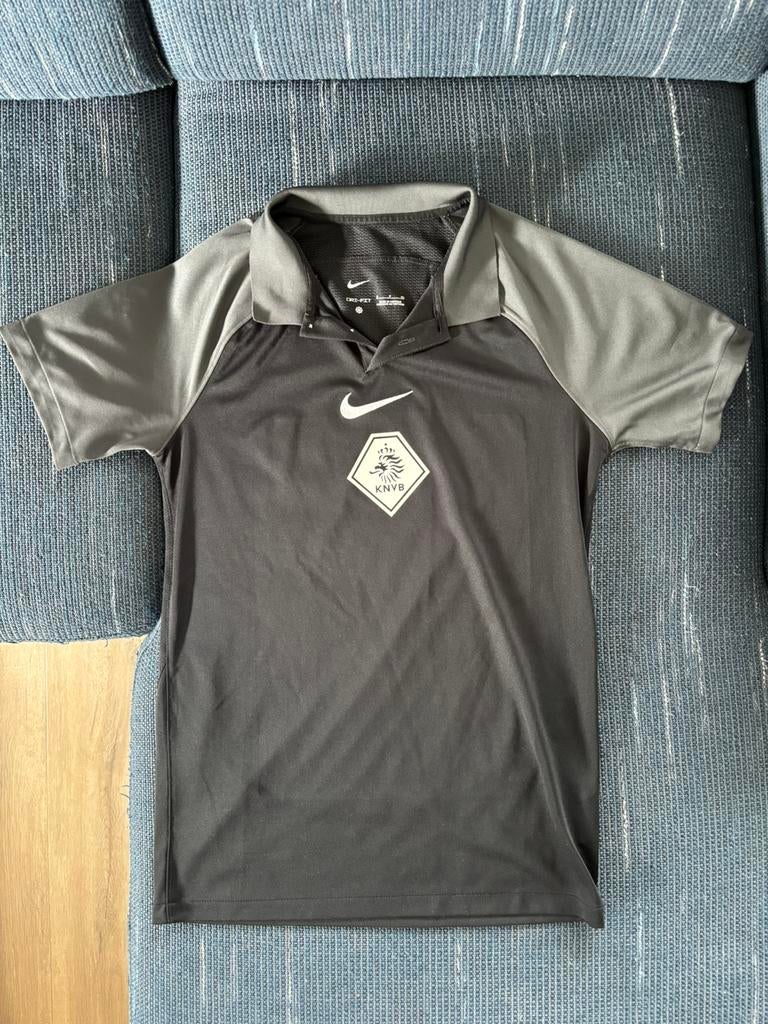 Nike KNVB scheidsrechters polo S, Sport en Fitness, Voetbal, Maat S, Ophalen of Verzenden, Zo goed als nieuw, Shirt