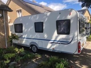 Adria Adora 472 LU caravan, 2 aparte bedden, Rondzit, Particulier, Adria