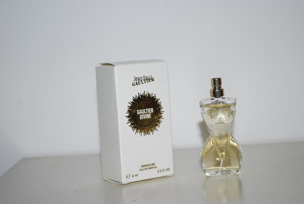 Miniatuur Jean Paul Gaultier Divine edp, Ophalen of Verzenden, Zo goed als nieuw, Miniatuur, Gevuld