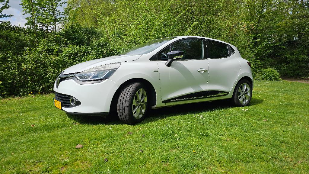 Renault Clio 0.9 TCe Limited | CarPlay | Airco | Trekhaak, Auto's, Voorwielaandrijving, 898 cc, Stof, 40 €/maand