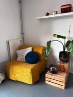 IKEA LYCKSELE LÖVÅS slaapfauteuil – Vansbro geel – als nieuw, Huis en Inrichting, Slaapkamer | Slaapbanken, Ophalen, Eenpersoons