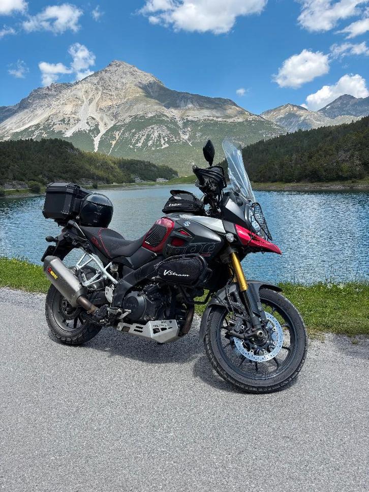 Suzuki V-strom DL1000 2014 rood, Motoren, Motoren | Suzuki, Particulier, Toermotor, meer dan 35 kW, 2 cilinders, Motorrijbewijs A