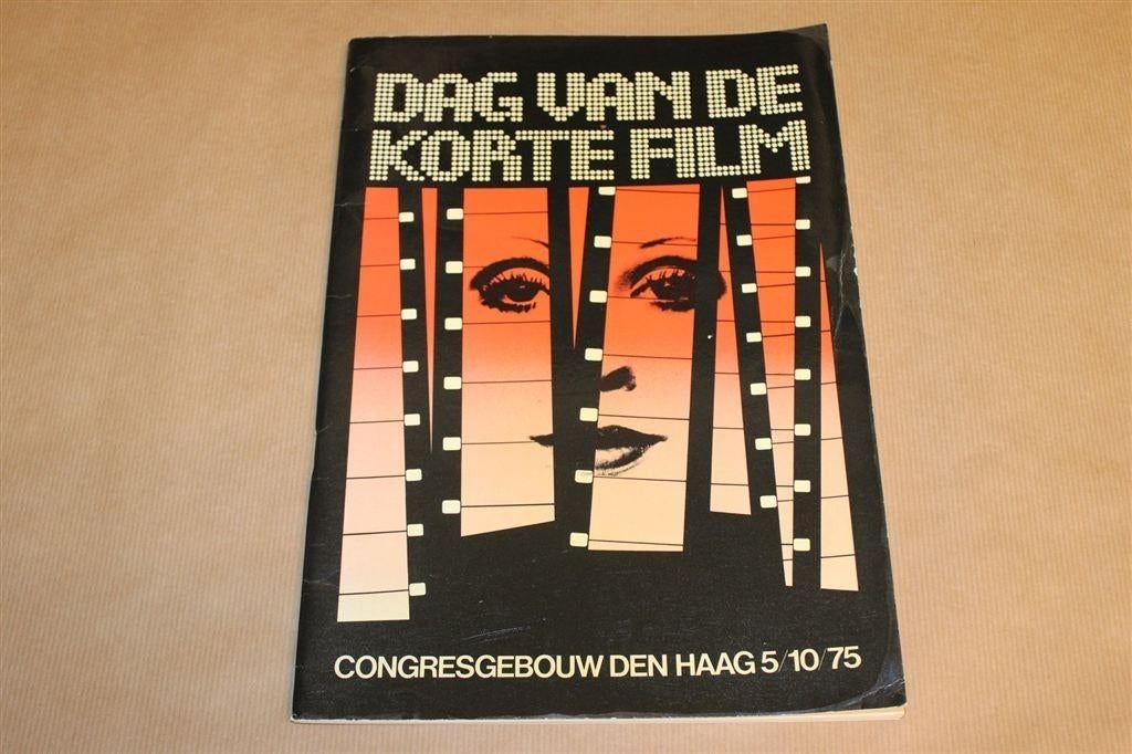 Dag van de Korte Film 1975 Den Haag — Filmcatalogus, Ophalen of Verzenden, Gelezen