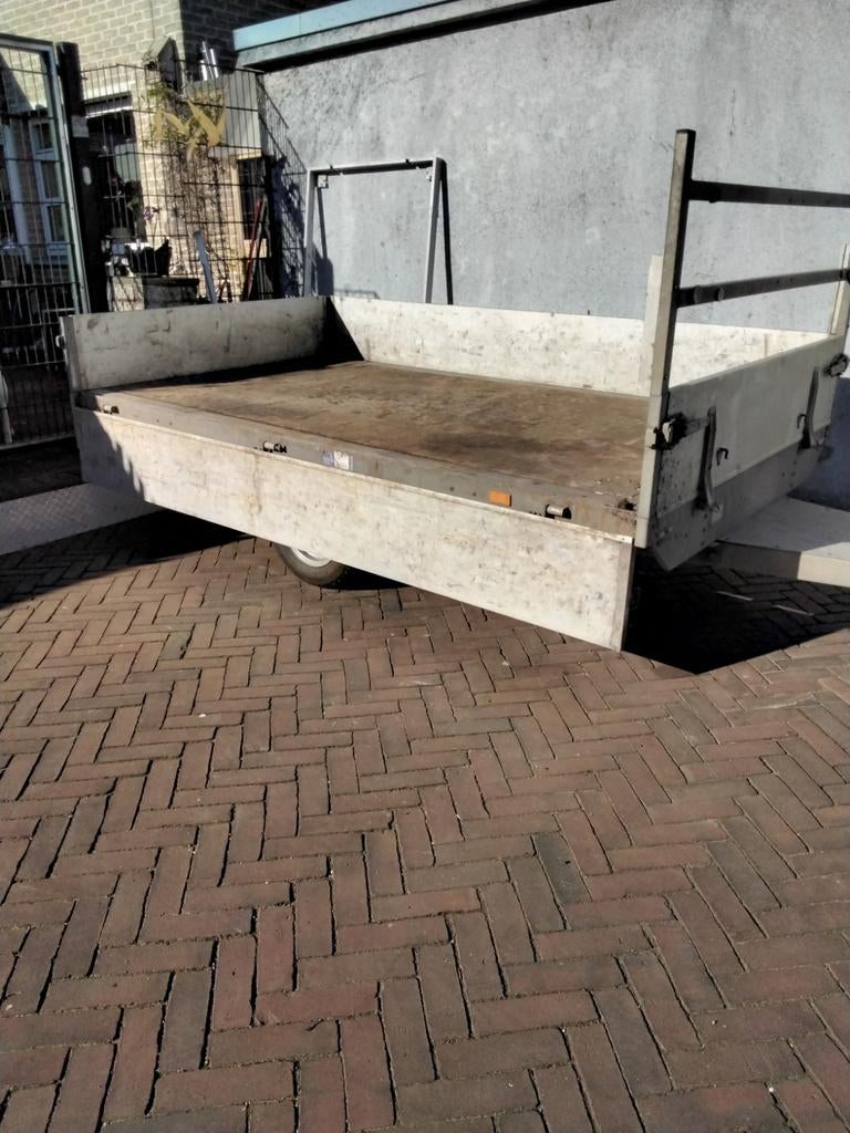 Eduard aanhanger, Ophalen, Gebruikt