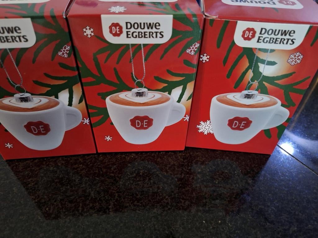 2 kerst hangers Douwe egberts, Ophalen of Verzenden