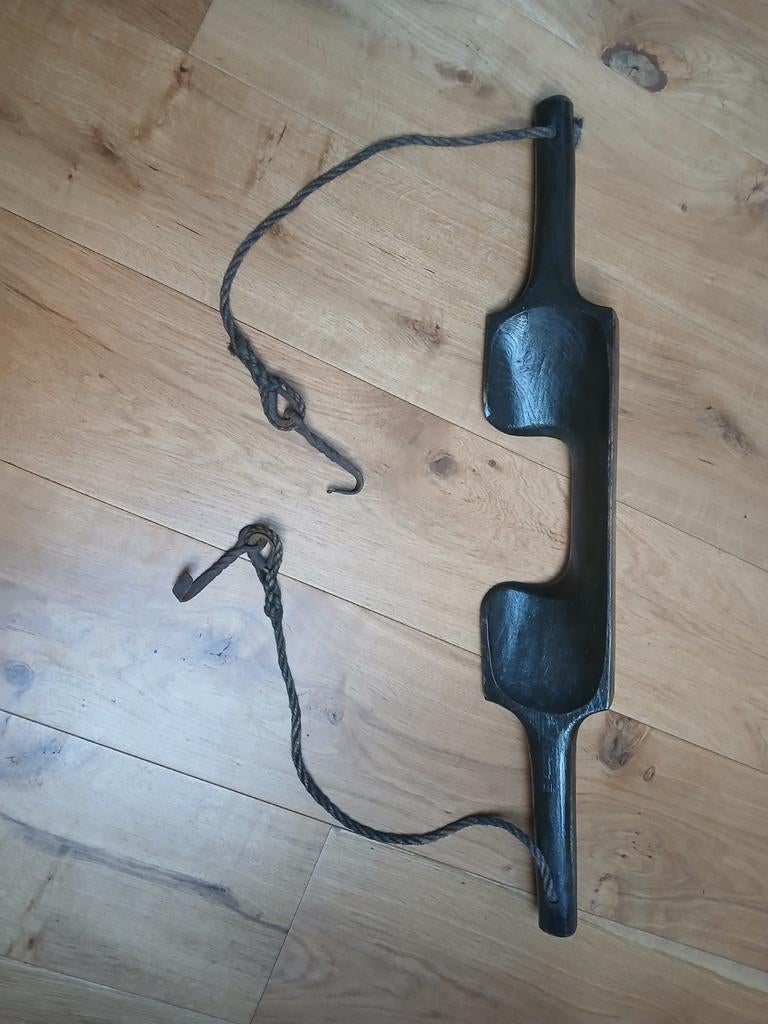 Een oude Juk. Als decoratie, Ophalen