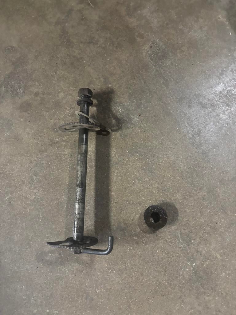 Achterwielas + spanner voor honda xr 250 motorfiets, Ophalen of Verzenden
