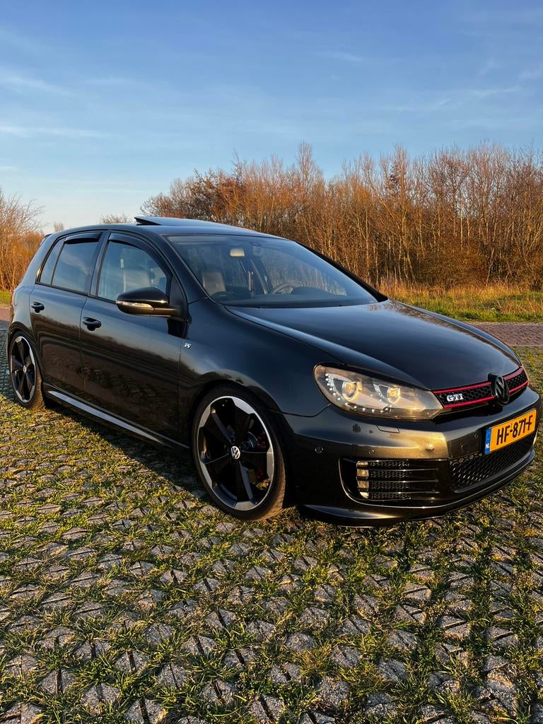 Volkswagen Golf 6 GTI EDITION35 173KW DSG 2011 GRIJS, Zwart, 4 cilinders, 1984 cc, Leder en Stof