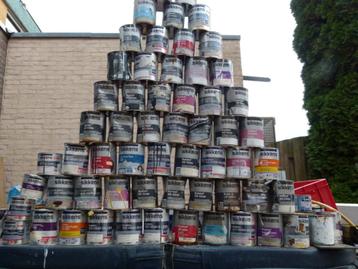 Sikkens Verf 100 blikken ! Hele en halve liters ! beschikbaar voor biedingen