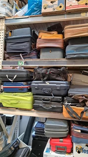 Heel veel koffers!! Nu 5 euro per stuk!! beschikbaar voor biedingen