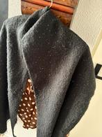 Mooie sjaal v Shoeby met glitters zwart, Ophalen of Verzenden, Zo goed als nieuw, Maat 46/48 (XL) of groter, Sjaal