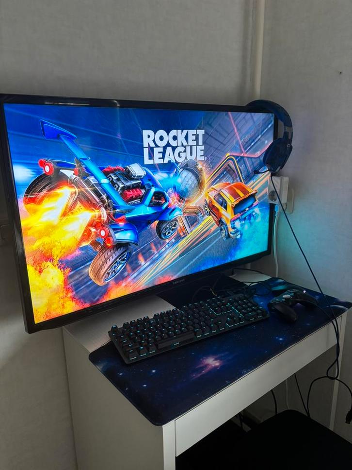 Ps4, Spelcomputers en Games, Spelcomputers | Sony PlayStation 4, Zo goed als nieuw, Slim, 1 TB, Met 1 controller, Met games, Ophalen