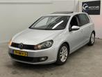 Volkswagen Golf 1.2 TSI Highline BlueMotion / SCHUIFKANTELDA, Voorwielaandrijving, Euro 5, Gebruikt, 4 cilinders