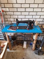 Zwarte Pfaff stikmachine, Ophalen