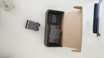 LiPo accu meter voor quadcopter drone etc. beschikbaar voor biedingen