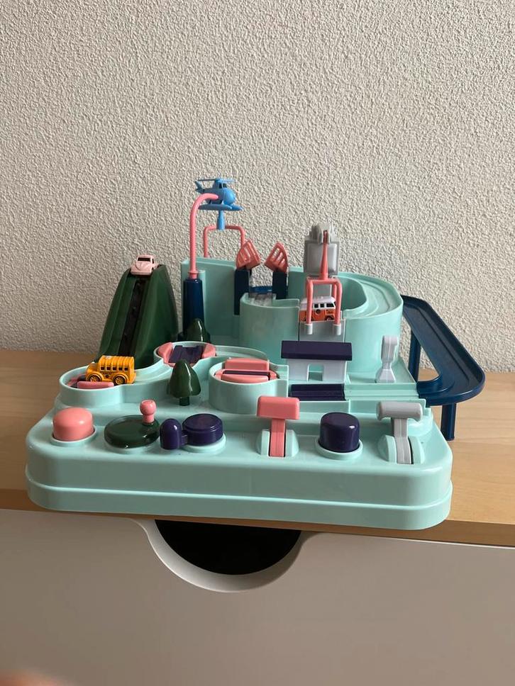 Autobaan met Bruggen, Liften & 3 Auto's, Kinderen en Baby's, Speelgoed | Overig, Zo goed als nieuw, Jongen of Meisje, Ophalen of Verzenden