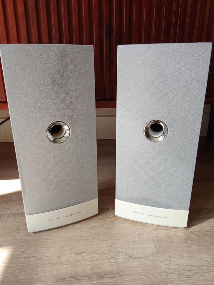 iLuv speakerset - High Fidelity - Impedance 3 Ohm, Audio, Tv en Foto, Luidsprekers, Zo goed als nieuw, Front, Rear of Stereo speakers