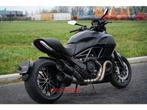 Ducati DIAVEL | Black on Black ! (bj 2015), Motoren, Motoren | Ducati, 2 cilinders, 1198 cc, Motorrijbewijs A, Bedrijf