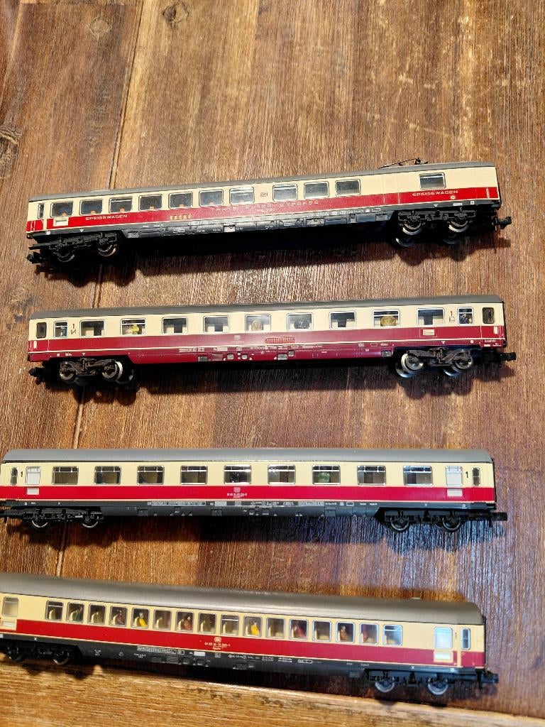 Te koop Fleischmann rijtuigen, Hobby en Vrije tijd, Modeltreinen | N-Spoor, Gebruikt, Gelijkstroom, Fleischmann, Wagon