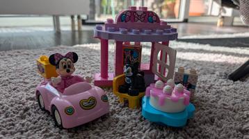 Duplo Minnie's verjaardagsfeestje  beschikbaar voor biedingen