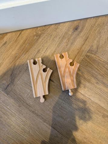 ZGAN 2x Brio houten trein korte spoor wissel klein 33307 set beschikbaar voor biedingen