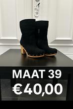 UGG zwarte suede clog boots – maat 39, Kleding | Dames, Schoenen, UGG, Zwart, Lage of Enkellaarzen, Ophalen of Verzenden