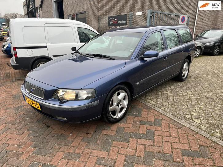 Volvo V70 2.4 Comfort Line! 7P! AUTOMAAT! Trekhaak! Airco!, Auto's, Volvo, Bedrijf, Te koop, V70, ABS, Airbags, Airconditioning