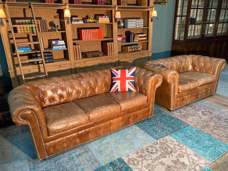 Chesterfield 3+2 zit bankstel vintage cognac GRATIS BEZORGD, Huis en Inrichting, Banken | Bankstellen, Zo goed als nieuw, 75 tot 100 cm