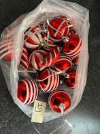 Rood met wit kerstballen, Ophalen of Verzenden, Gebruikt