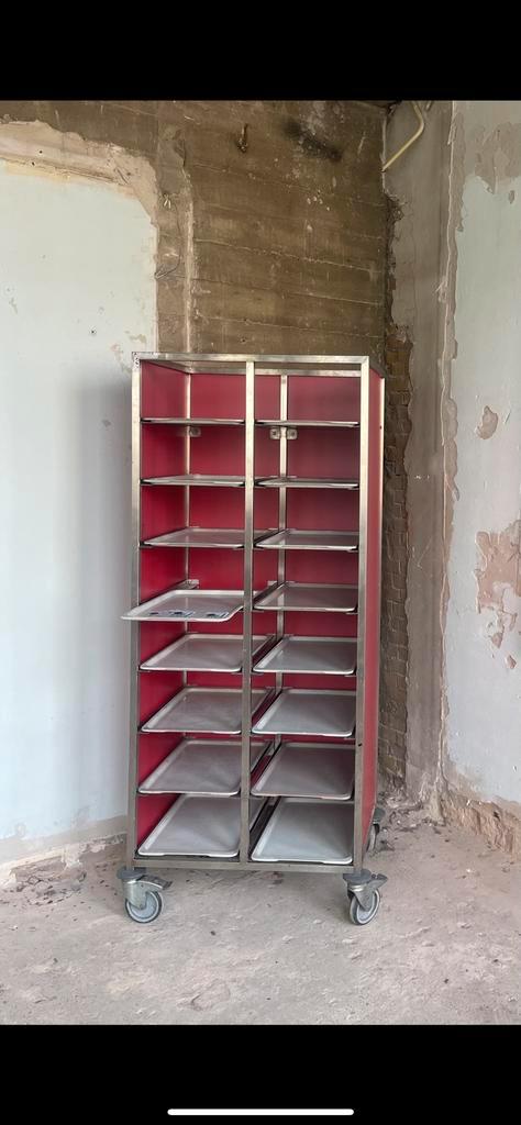 Rolkar met dienbladen (horeca of opslag), Huis en Inrichting, Keuken | Keukenbenodigdheden, Zo goed als nieuw, Ophalen of Verzenden