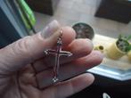 mooi echt zilveren kruisje fijntjes gemerkt in oogje, Sieraden, Tassen en Uiterlijk, Antieke sieraden, Ophalen of Verzenden, Zilver