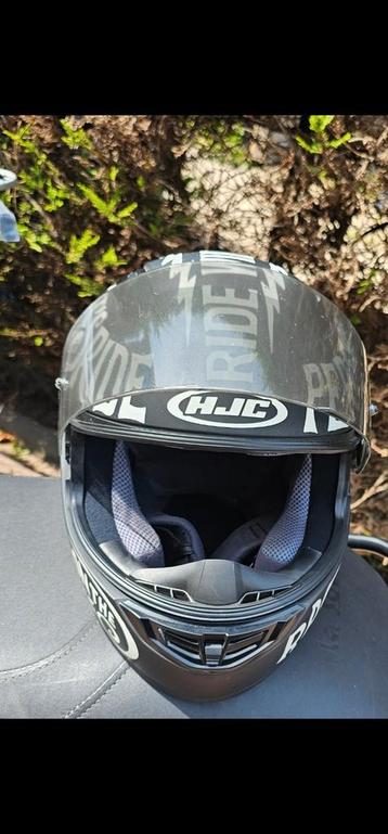 HJC Motorhelm   beschikbaar voor biedingen