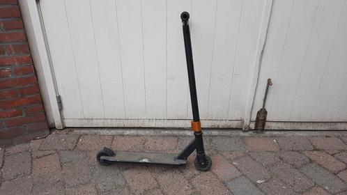 stuntstep merk black dragon., Fietsen en Brommers, Steps, Gebruikt, Gewone step, Ophalen
