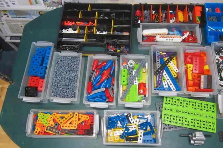 Meccano city  en junior genoeg voor een kinderklas, Kinderen en Baby's, Speelgoed | Duplo en Lego, Zo goed als nieuw, Complete set