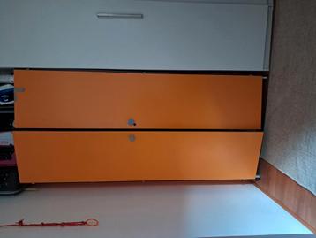 Kledingkast gratis af te halen 2 stuks