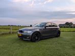 BMW 1-Serie 1.6 I 116 2005 Grijs, Auto's, 1596 cc, Achterwielaandrijving, Zwart, 4 cilinders