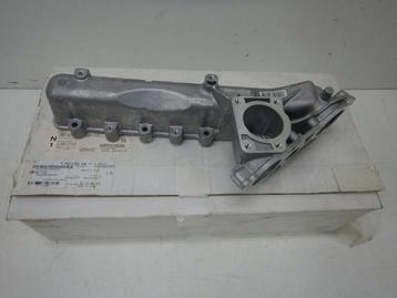 Mitsubishi Fuso Carter Inlaatspruitstuk MK667159 beschikbaar voor biedingen