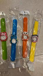 4 nieuwe klaparmband dieren horloges, Sieraden, Tassen en Uiterlijk, Horloges | Kinderen, Jongen of Meisje, Ophalen of Verzenden