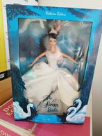 The swan barbie. NRFB, Verzamelen, Poppen, Ophalen of Verzenden, Nieuw, Fashion Doll